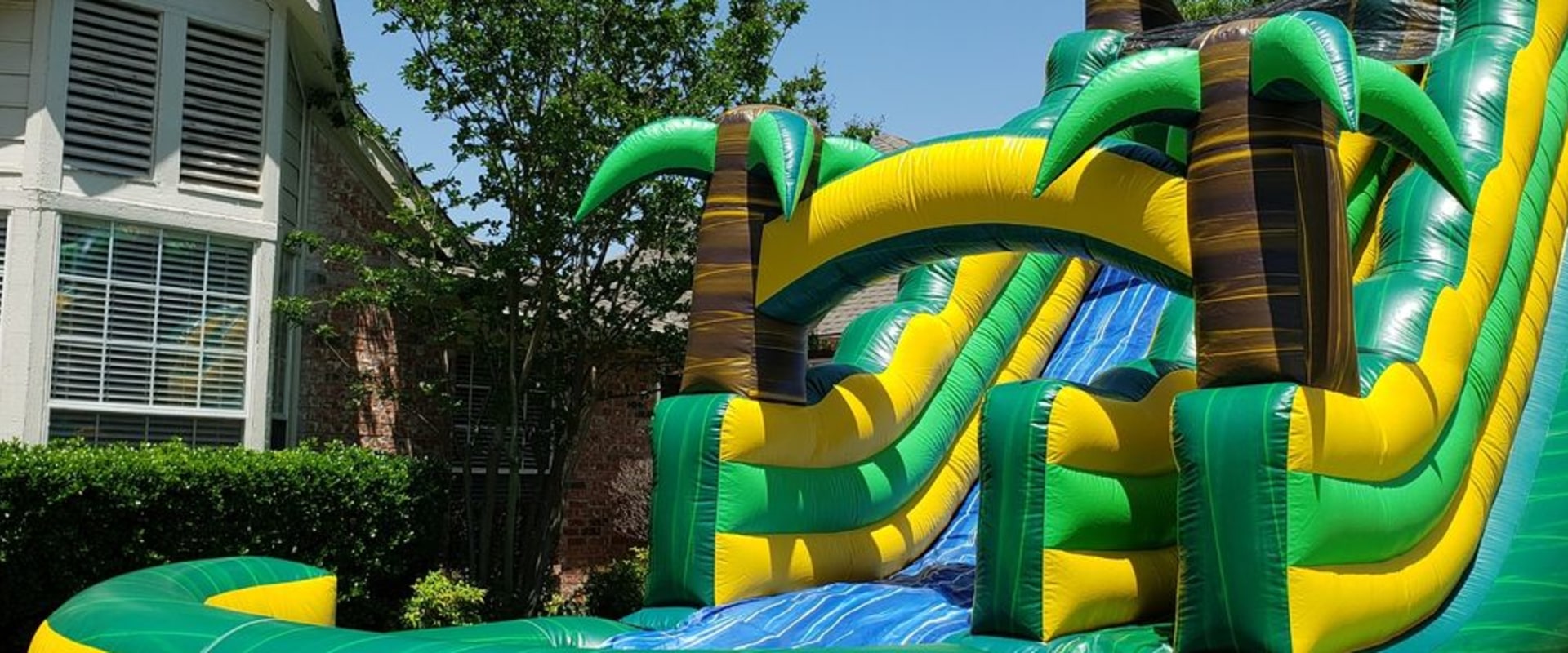 Delicious Deliveries: How Food Shipping Services And Bounce House Rentals Elevate Your Events In Grand Prairie